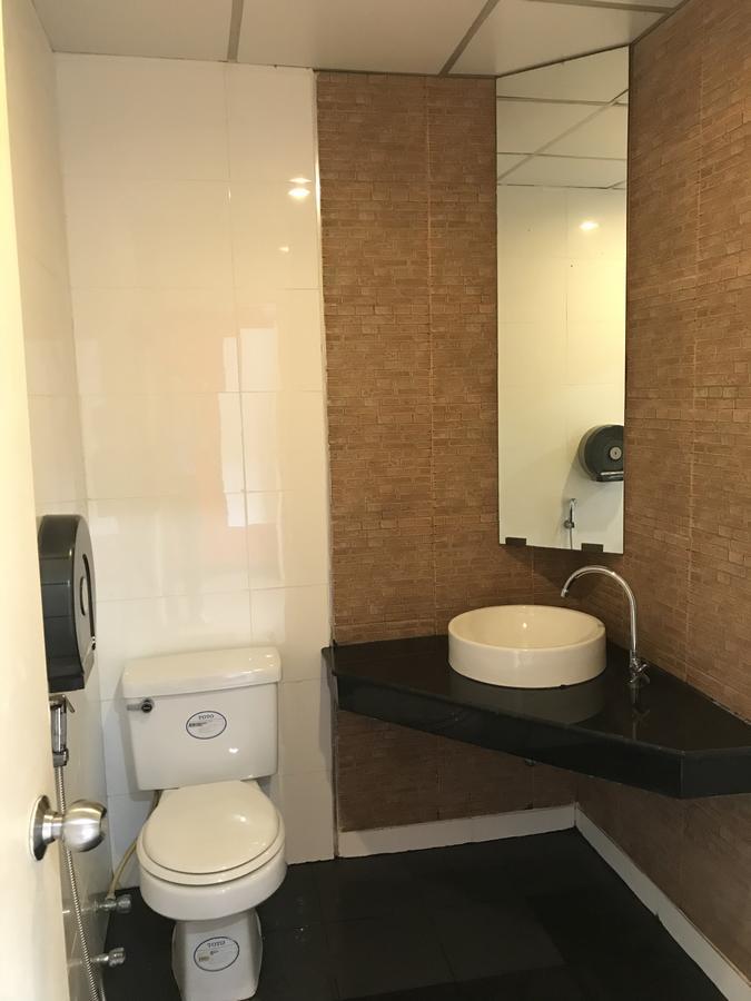 Paradise Inn Chonburi (Adults Only) Exterior photo